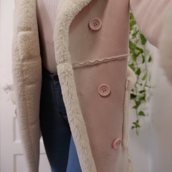 Gorgeous soft pink coat - Picture 16 of 16